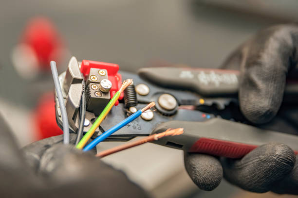 Best Electrical Outlet Repair  in Morris, OK
